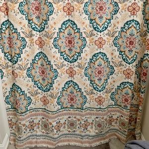 Medallion Type Shower Curtain